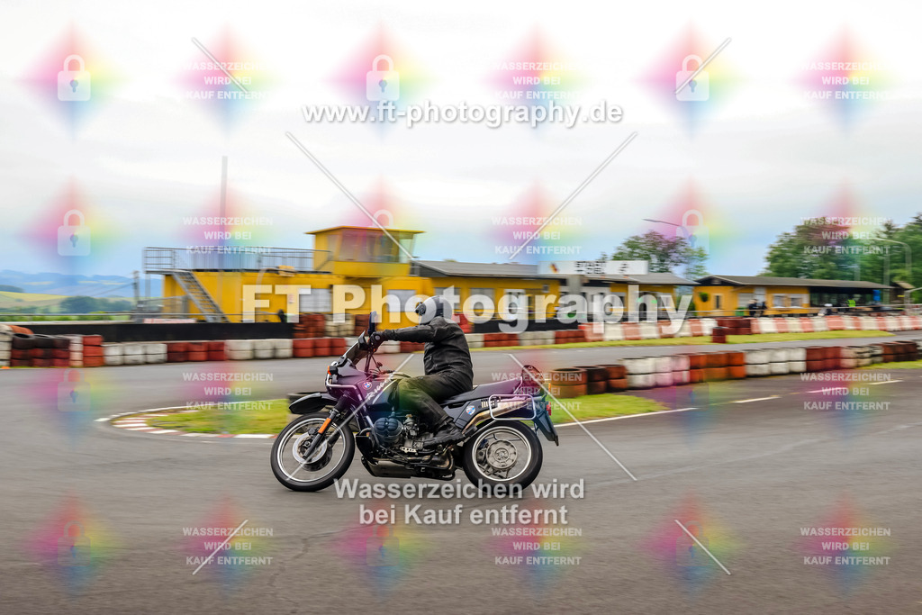 OBK-5588 | Hier findet Ihr Bilder von Touristenfahrten auf der Nürburgring Nordschleife oder von anderen Veranstaltungen die ich besucht habe. Viel Spass beim Durch Schauen 