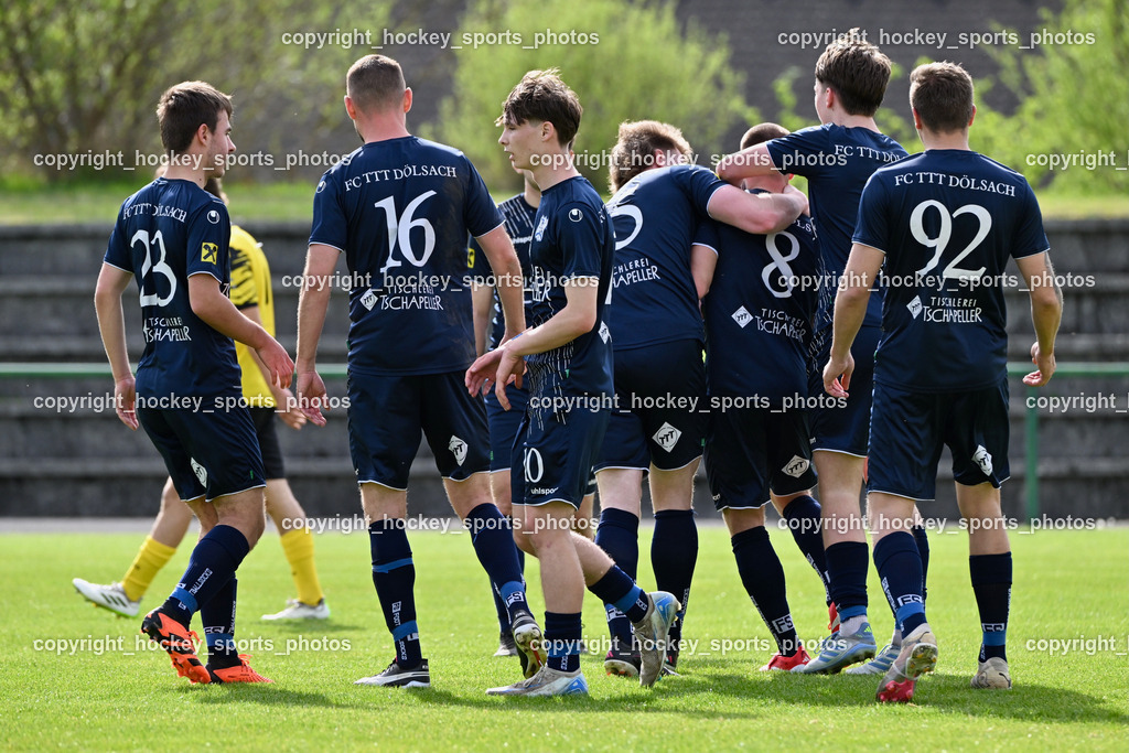 FC Faakersee vs. FC Dölsach | Jubel FC Dölsach Mannschaft, #10 Elias Sint-Unterholzer FC Dölsach, #8 Silvio Mandl FC Dölsach, #16 Pascal Obergantschnig FC Dölsach, #4 Yannick Finn Brandner FC Dölsach, #92 Sandro Höferer FC Dölsach, FC Faakersee vs. FC Dölsach, FC Faakersee vs. FC Dölsach am 20.04.2025 in Finkenstein (Sportplatz Finkenstein), Austria, (Photo by Bernd Stefan)