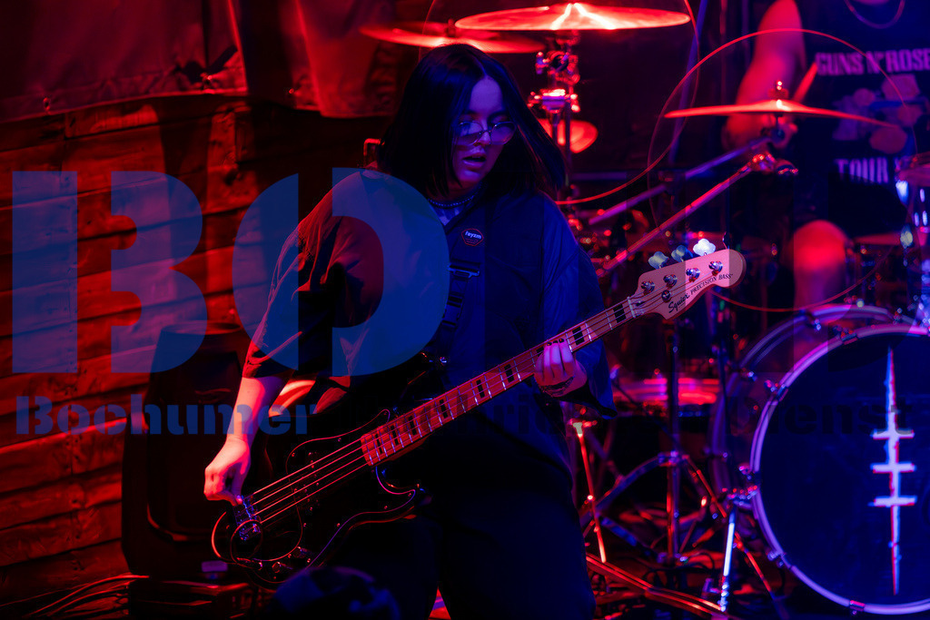 SES_LESEHO20250227-11 | bond - Realisiert mit Pictrs.com