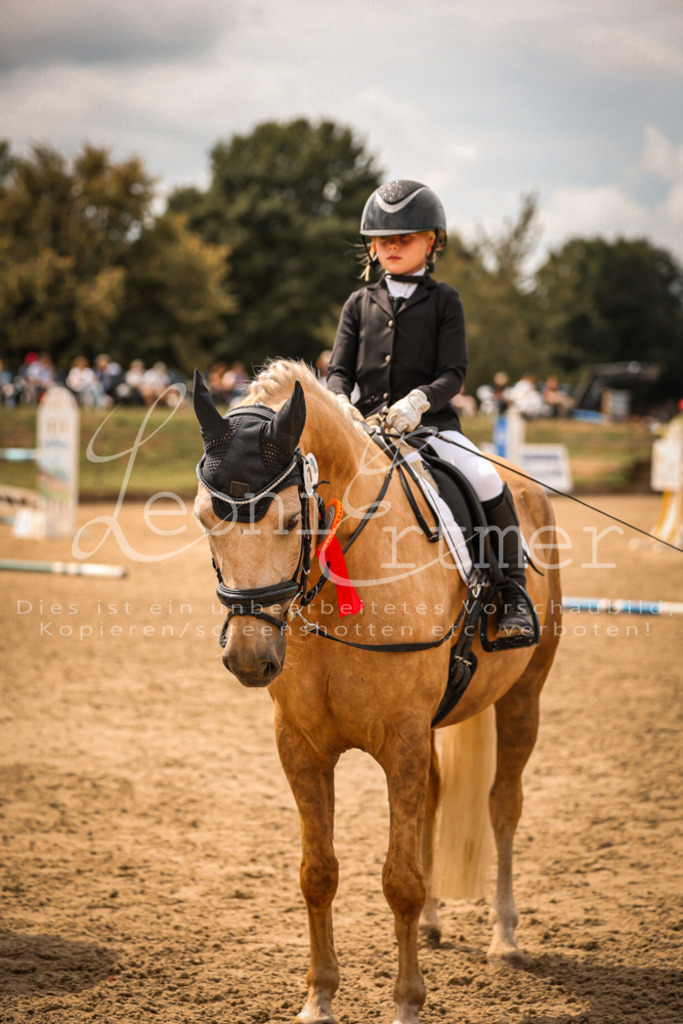 02.SoRWB00258 | Leoni Ertmer Photography - Realisiert mit Pictrs.com