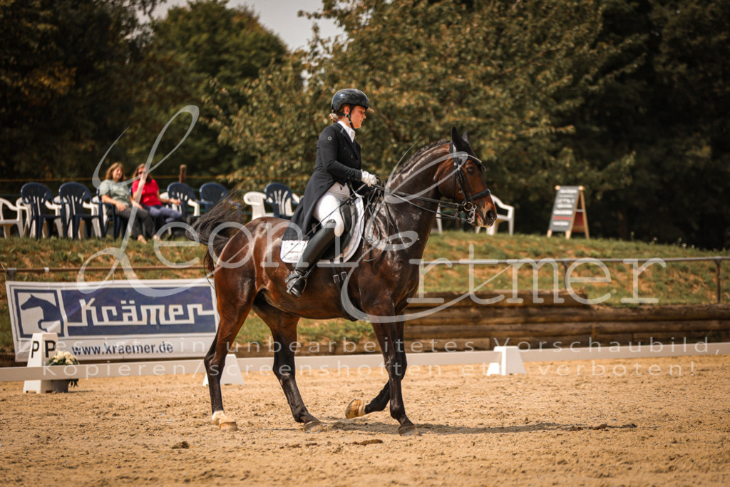 19.FrDrS00263 | Leoni Ertmer Photography - Realisiert mit Pictrs.com