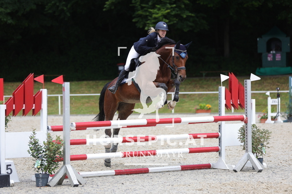 0P6A3521 | Willkommen bei Brunnmayr - Design & Fotografie – Ihrem Spezialisten für Reitturniere und Pferdeveranstaltungen in Oberösterreich, Salzburg und Bayern! Seit über 17 Jahren sind wir leidenschaftlich dabei.