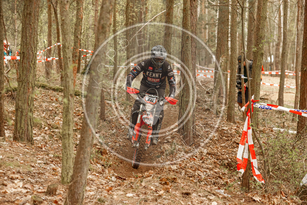 2TaktLauf1-600 | koppe-media - Realisiert mit Pictrs.com