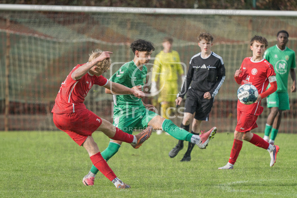 blr.pics_FC Oberneuland - JFV Bremen II | Professionelle Fußball- und Sportfotografie. Spielbilder online ansehen und kaufen – Einzelbilder oder komplette Galerien in hoher Qualität.