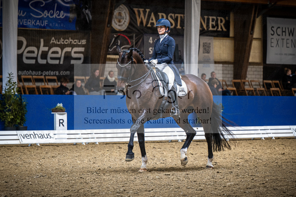 DOS_0110 | Entdecke hochwertige Reitturnierfotos von Foto Oger. Professionell, emotional und authentisch – jetzt Lieblingsmomente im Shop bestellen. - Realisiert mit Pictrs.com