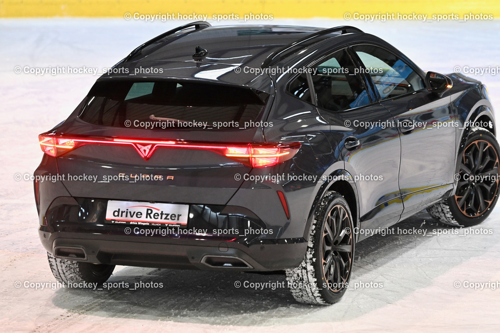 ESC Sparkasse Steindorf vs. ESV Ferlach | Autohaus Retzer, Autopräsentation, ESC Sparkasse Steindorf vs. ESV Ferlach, ESC Sparkasse Steindorf vs. ESV Ferlach am 22.02.2026 in Steindorf  (Ossiachersee Halle ), Austria, (Photo by Bernd Stefan)