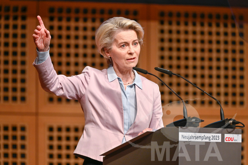 _DWI0742 | Politikerin Ursula von der Leyen beim CDU-NRW Neujahrsempfang in Düsseldorf. Düsseldorf, 28.01.2023 - Realisiert mit Pictrs.com