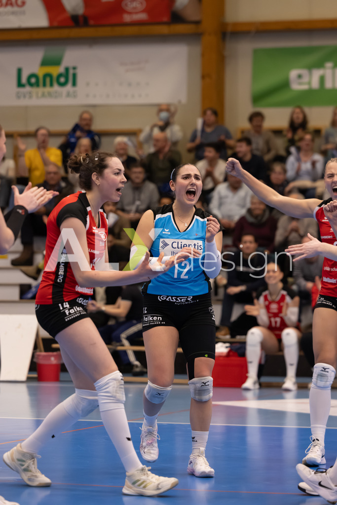 Volleyball I Frauen I Saison 2025-2026 I Volleyball NLA | Women I Round 16 I VC Kanti Schaffhausen - Viteos NUC I 31.01.2026 | 14 Josipa Marković (HR) (VC Kanti Schaffhausen) – Aussen  //  12 Isabella Loffreda (CH) (VC Kanti Schaffhausen) – Libera - Realisiert mit Pictrs.com