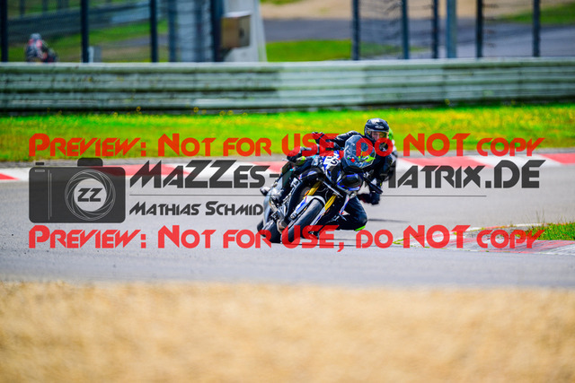 MaZZes_FotoMatrix_240717_6007705_9369 | ROT