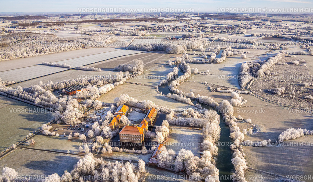 Hamm221200063SchlossOberwerries | Luftbild, Schloss Oberwerries, Wasserschloss in winterlichen Lippeauen, Heessen, Hamm, Ruhrgebiet, Nordrhein-Westfalen, Deutschland