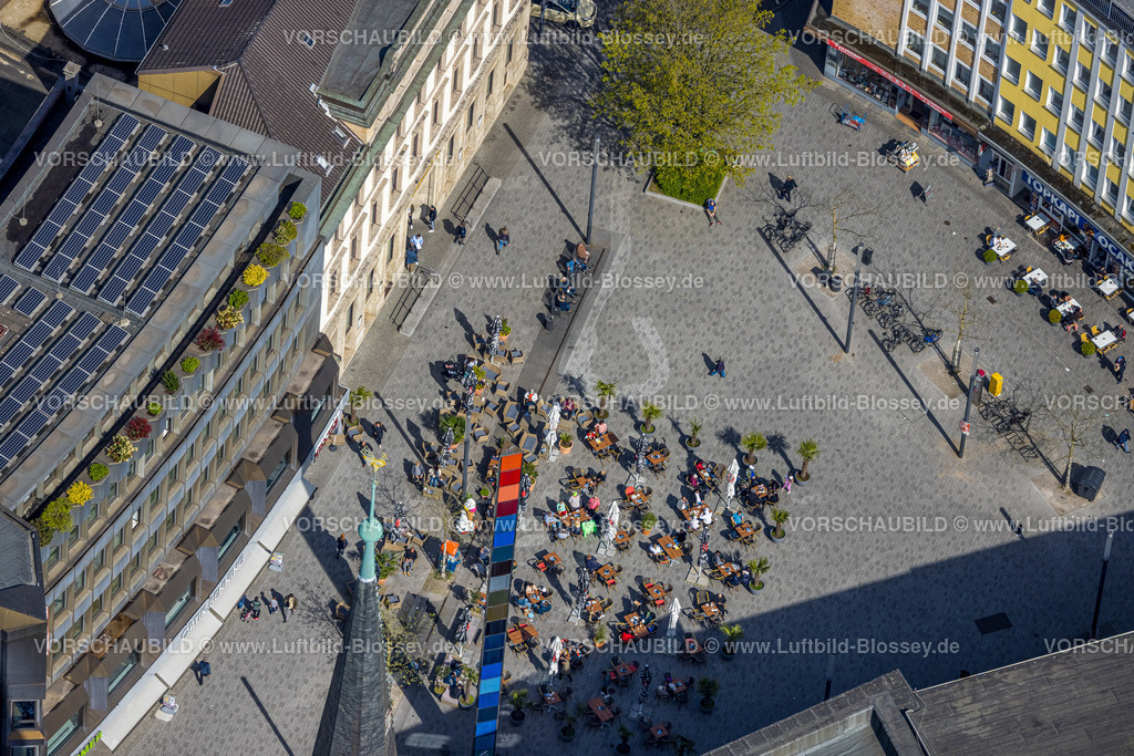 Gelsenkirchen220402712 | Luftbild, Außengastronomie am Neumarkt und Sonne genießen am Cafe Mercuri, Altstadt, Gelsenkirchen, Ruhrgebiet, Nordrhein-Westfalen, Deutschland