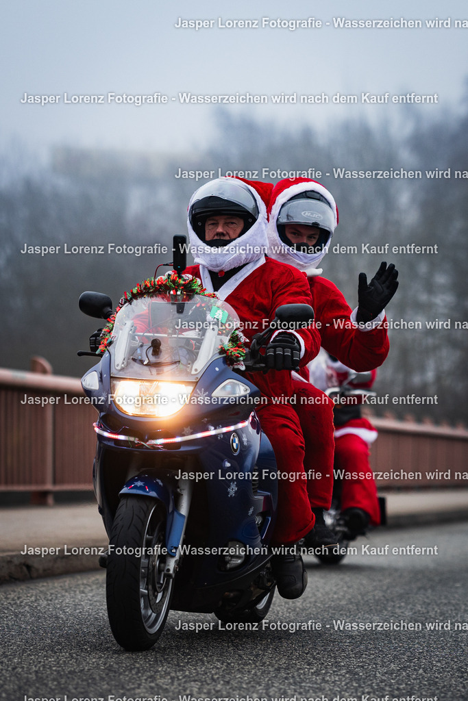 X-Mas Ride I Kiel I 2025 | Jasper Lorenz Fotografie - Realisiert mit Pictrs.com