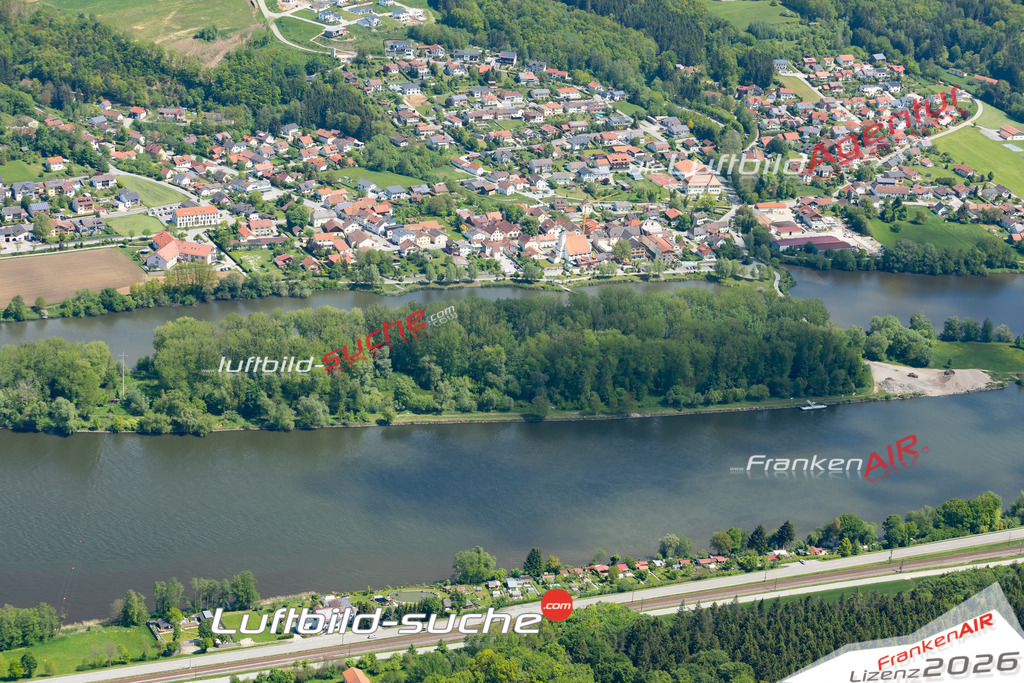 Das Luftbild der Stadt Windorf wurde 2019 vom Flugzeug heraus erstellt (keine Drohne) Aufnahmehöhe ca.400 Meter- hohe Auflösung- beste Druck-Qualität garantiert!
