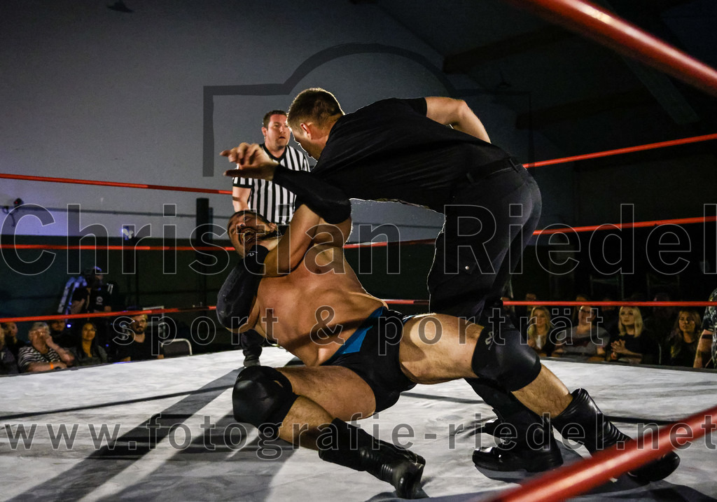 2022-06-05_158_EWS_Wrestling_ERDING | Erding, Deutschland, 05.06.2022:
Wrestling, Saison 2022, EWS Wrestling ERDING

Foto: Christian Riedel / fotografie-riedel.net