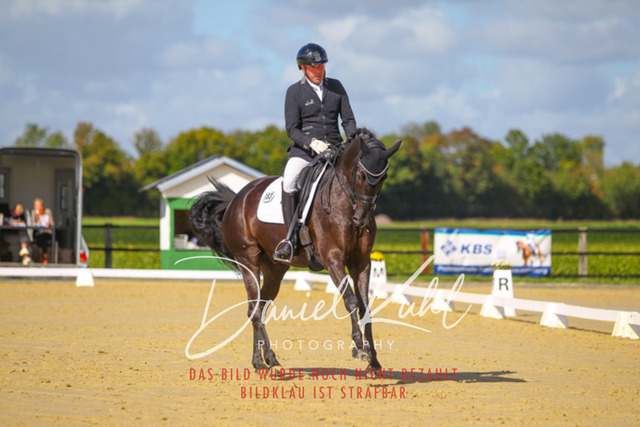 DKP45214 | Turniersportfotografie; Pferdefotografie; Dressurfotografie