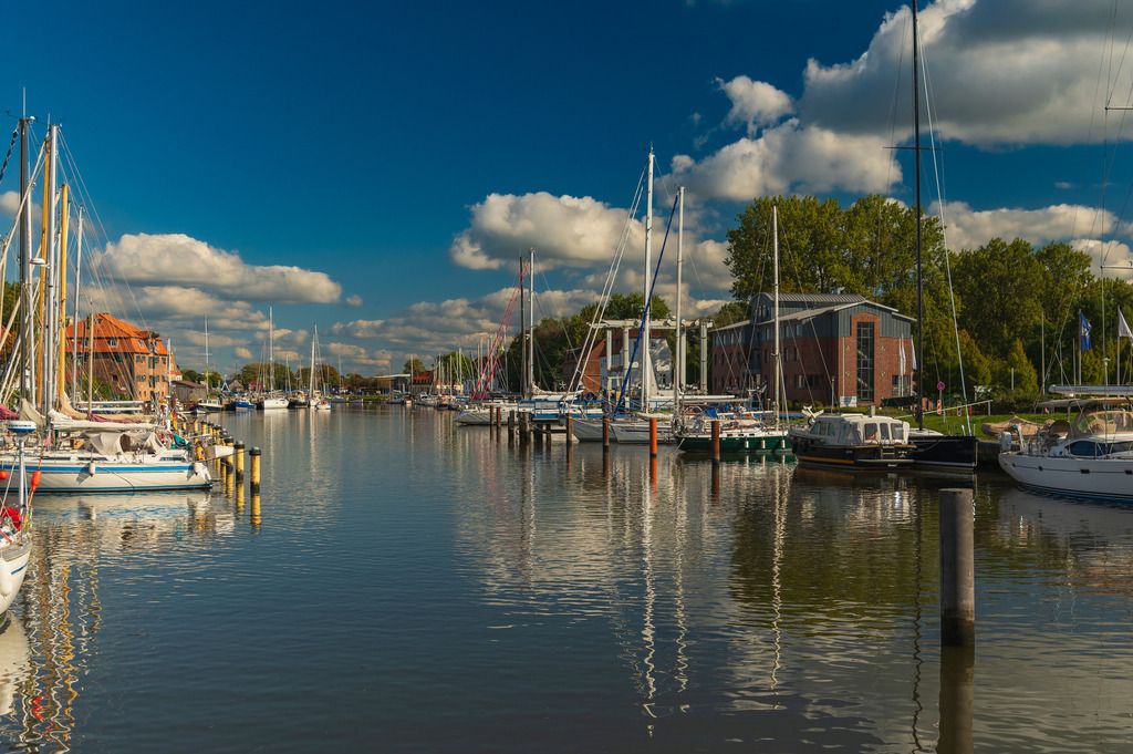 2024_10_05_SH-GLUECKSTADT_MCP2759 | Hochwertig gedruckte Fotografien für die Wand, als Kalender und zum Verschenken. Hamburg & Norddeutschland und überall wo ich mit der Kamera unterwegs war.