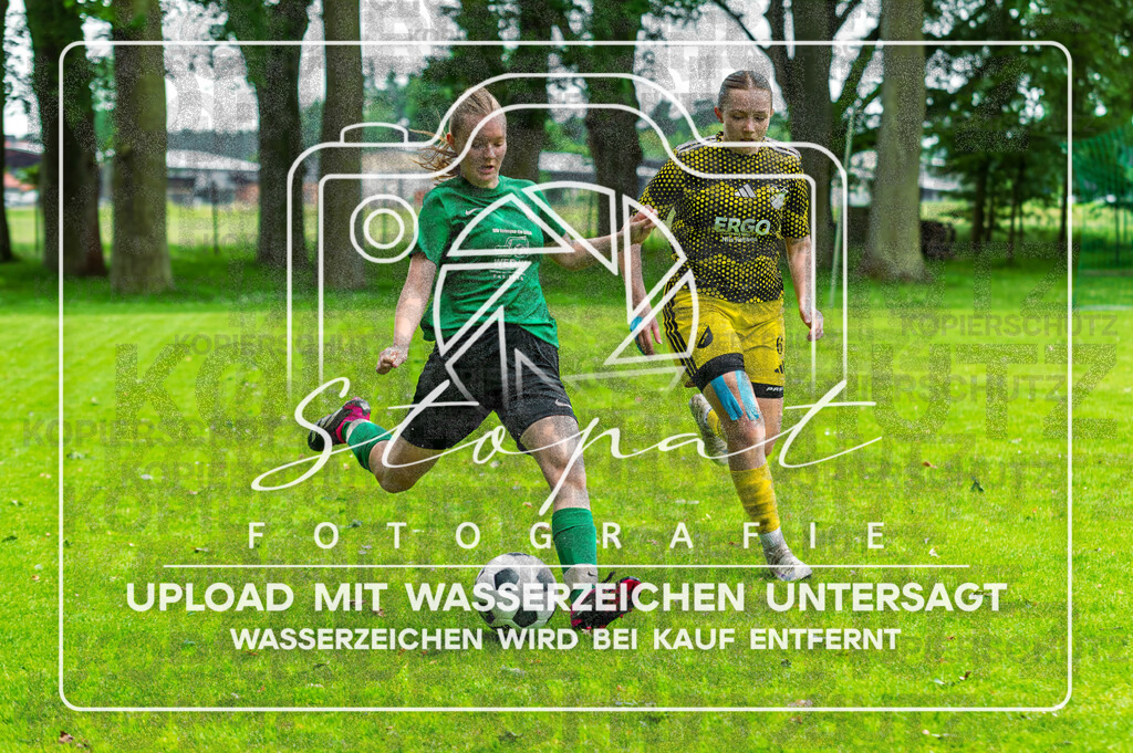 Kreisliga Damen HK/CE - TuS Eversen-Sülze vs. SG Fulde | ; Kreisliga Damen HK/CE - TuS Eversen-Sülze vs. SG Fulde am 31.05.26 in Wümmestadion, Ottersberg - Realisiert mit Pictrs.com