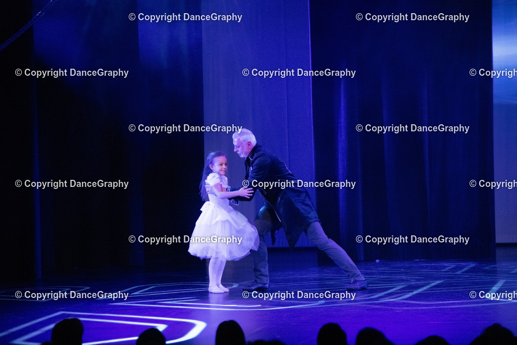 GPHY1494 | DanceGraphy - Realisiert mit Pictrs.com