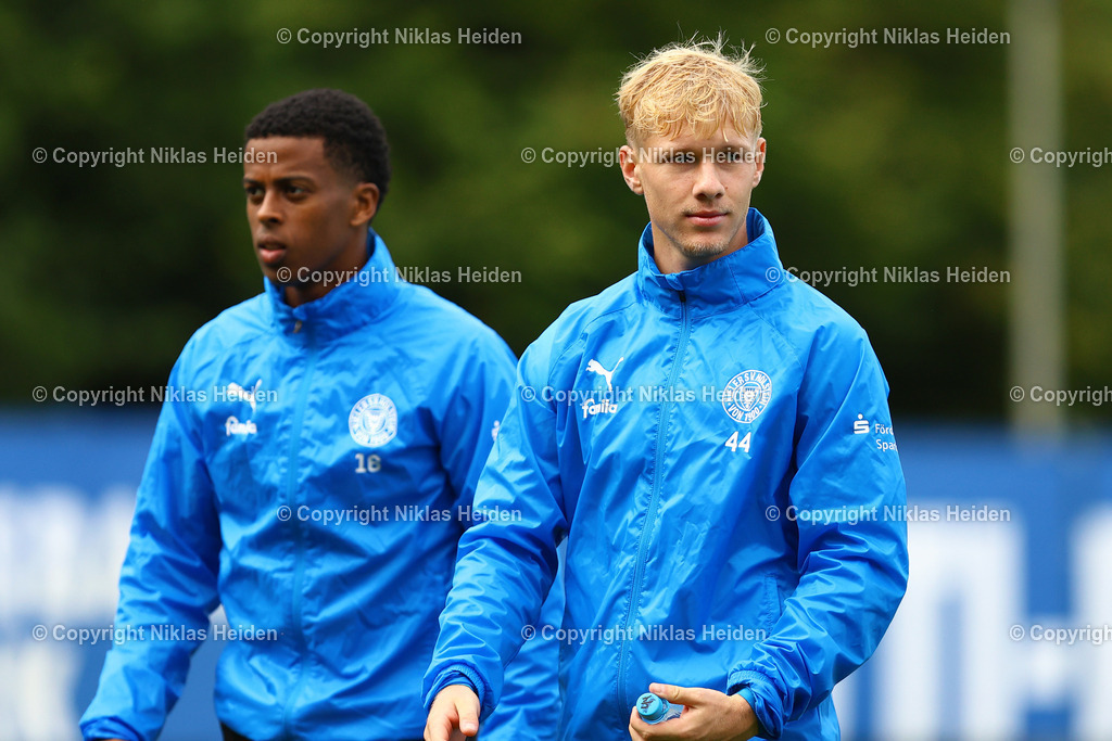 NH_HolsteinKiel_Training_16092025 | #44 Luca Prasse (Holstein Kiel)Fußball I Herren I Training I Saison 2025-2026 I Holstein Kiel I 16.09.2025 I Citti-Fußballpark