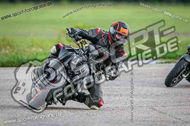 pubi4111 | Professionelle Fotos von Sportveranstaltungen, aber auch Hochzeiten und anderen Events. - Realisiert mit Pictrs.com