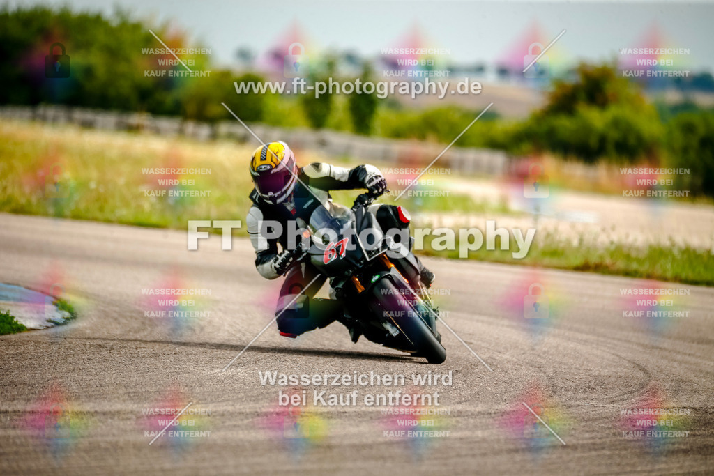 Chambley Juli-2437 | Hier findet Ihr Bilder von Touristenfahrten auf der Nürburgring Nordschleife oder von anderen Veranstaltungen die ich besucht habe. Viel Spass beim Durch Schauen 