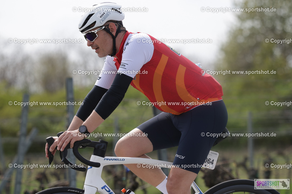 368A5700 | Neusiedlersee Radmarathon 2026@sportshot_your_pictrs #yourpictures#roadtowm2029 #nrm #neusiedlerseeradmarathon #neusiedlersee #neusiedlerseetourismus #burgenland #mörbisch #nrm26 #burgenlandtourismus #voglundco #poweredbyburgenlandtourismus #radsport #rad #marathon #ucigranfondo #visitburgenland #ucigranfondoworldseries