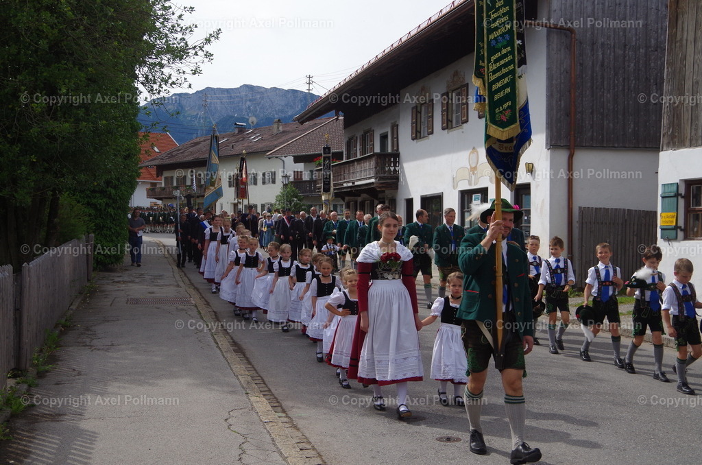 IMGP5093 | fotografiert von Axel PollmannLeonhardi Wallfahrt Benediktbeuern und Murnau, Fronleichnam, Fasching, Landschaft im Loisachtal und Benediktbeuern  - Realisiert mit Pictrs.com