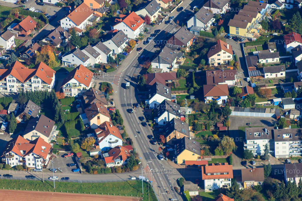 Luftbild: Habsburger Allee x Scharfeneckstr in Hagenbach im Bundesland Rheinland-Pfalz in Deutschland. Foto: IMG_35308.jpg vom 31.10.2010 durch Werner Riehm/FLY-FOTO.de