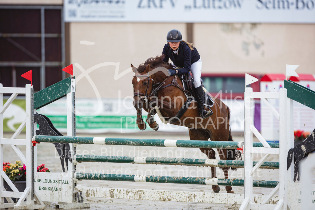 240426_Olfen-Vinnum_PonyTrophy-201 | Deine schönsten Turniermomente als professionelle Fotos! Entdecke hochwertige Pferdesport-Fotografie im Online-Shop. Jetzt Fotos finden & bestellen!