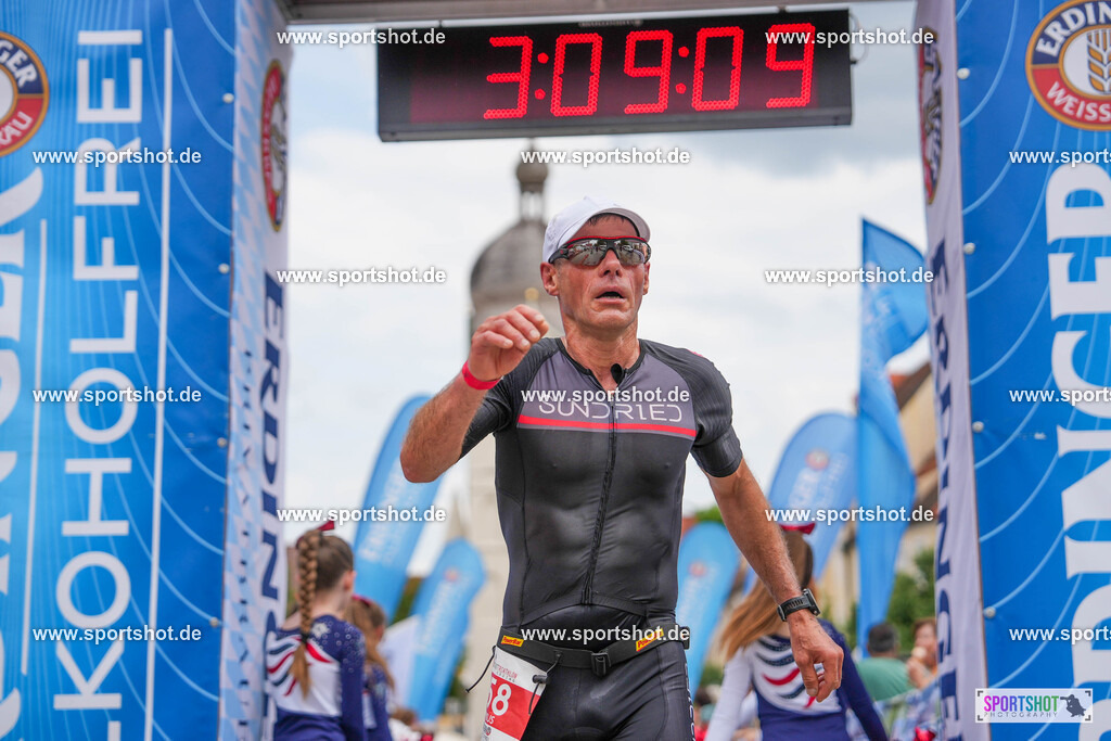 DSC04211 | Stadttriathlon Erding 2025. #yourpictrs #sportshot_your_pictrs @Sportshotphotography #stadttriathlonerding Copyright: www.sportshot.de
