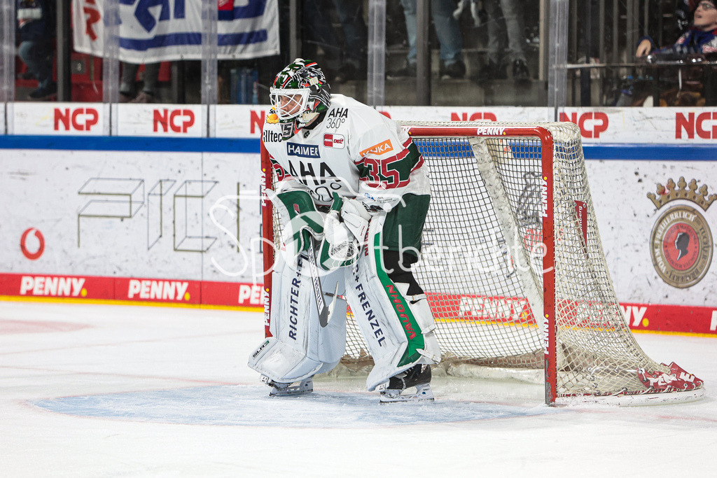 Nuernberg ICE Tigers - Augsburger Panther | Markus KELLER (AEV #35) huetet das Tor der Panther
