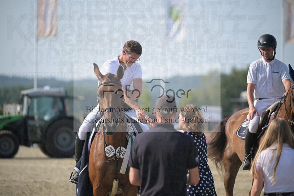 DOS_0008 | Entdecke hochwertige Reitturnierfotos von Foto Oger. Professionell, emotional und authentisch – jetzt Lieblingsmomente im Shop bestellen.Deutschlandweite Turnierfotografie. - Realized with Pictrs.com