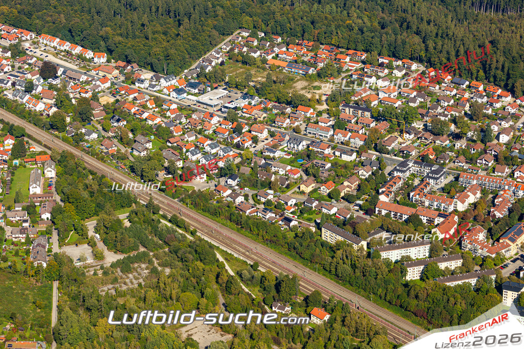 Aktuelles Luftbild von  Kirchseeon Kauf mit Lizenz / Bildrechten möglich- Die Luftaufnahme wurde 2021 mittels UL-Flugzeug erstellt ( keine Drohne ) - hochauflösende Kamera-Systeme von  Canon -Beste Qualität - Für grossformatige Ausdrucke geeignet. Die Geschenkidee !