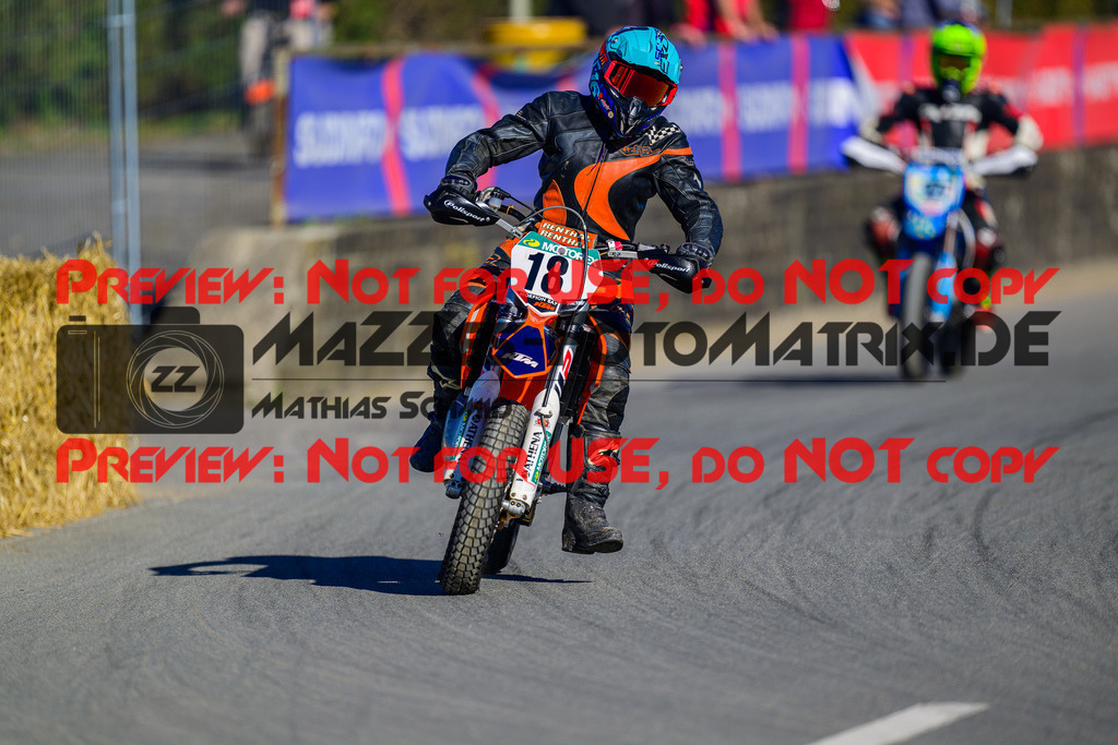 MaZZes_Fotomatrix_20241004_6007705_1721 | JUNIOR