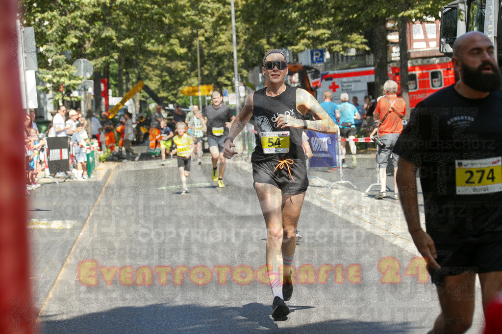 250621_1044_EX1_2290 | Sportfotografie im Rhein-Sieg Kreis, Köln, Bonn, NRW, Rheinland Pfalz, Hessen, etc. Unser Tätigkeitsfeld umfasst den Laufsport vom Volkslauf über den Marathon, Duathlon, Triathon bis zum Ultralauf wie Kölnpfad Ultra oder Schindertrail.