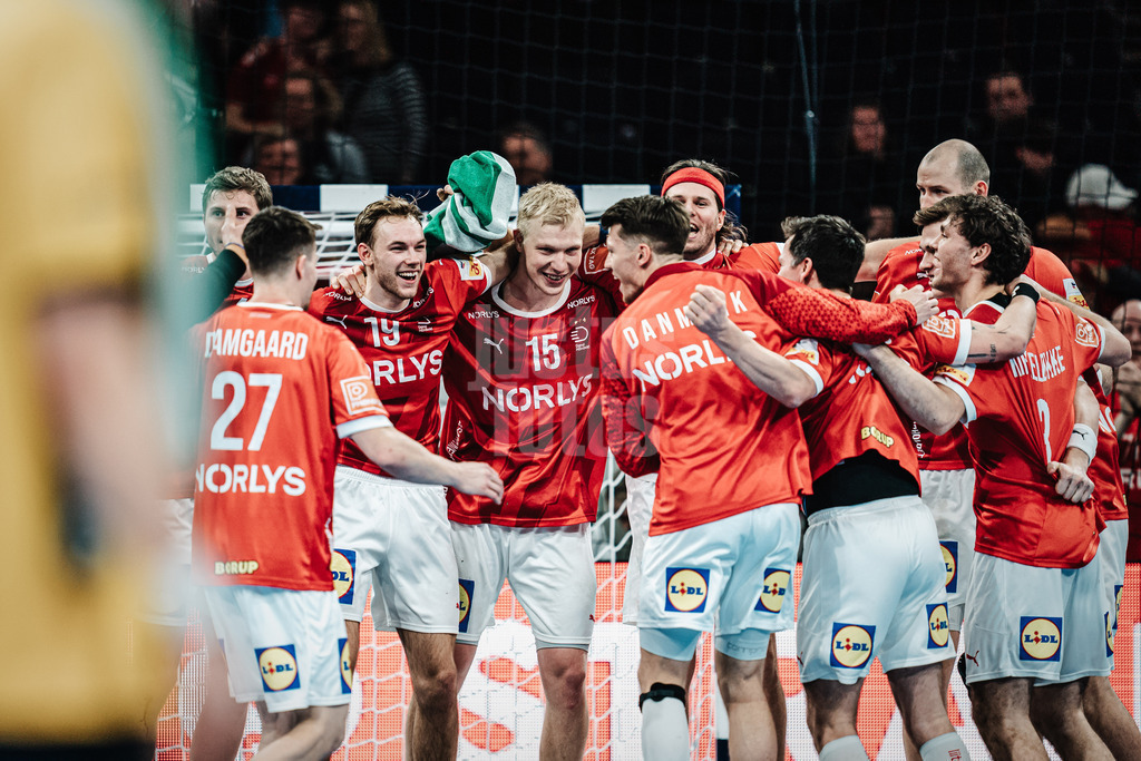 Handball | Herren | EHF EURO 2024 | European Championshop Men 2024 Final Tournament | Dänemark vs. Schweden | 19.01.2024 | das Dänische Team feiert den Sieg