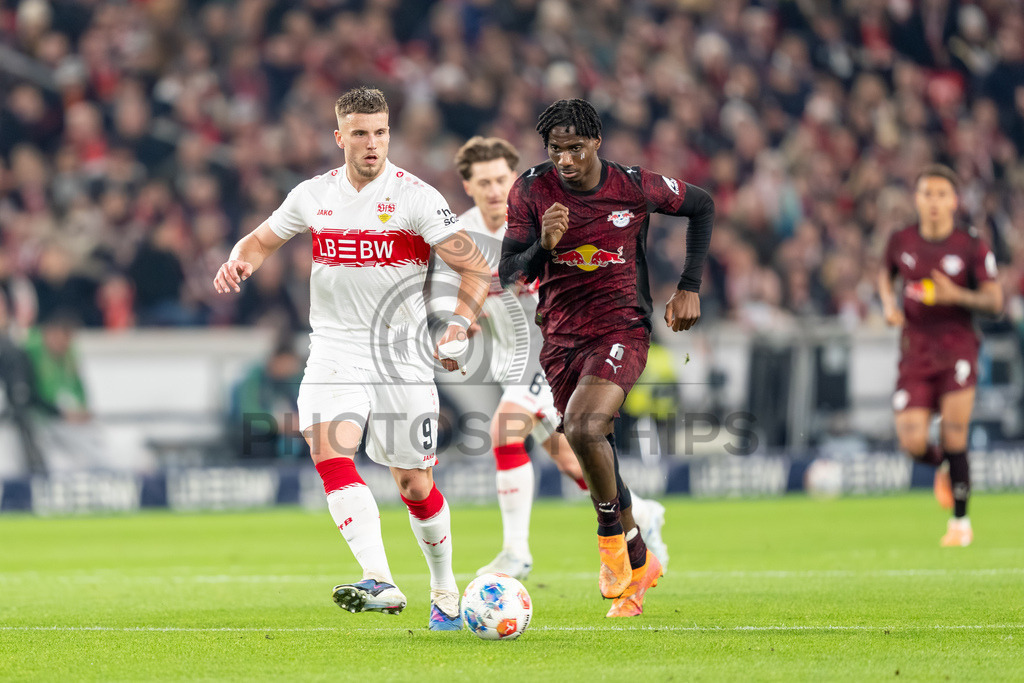 VfB Stuttgart vs. RB Leipzig, Fussball, 1. Bundesliga, 26. Spieltag, 15.03.2026 | Ermedin Demirovic (VfB Stuttgart, #09),VfB Stuttgart vs. RB Leipzig, Fussball, 1. Bundesliga, 26. Spieltag, 15.03.2026Foto: photosbyphips/Philip Ziegler