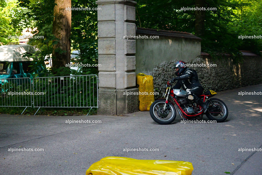 P1015105 | Erleben Sie atemberaubende, hochqualitative Fotos Ihrer Fahrt entlang der malerischen Alpenstraßen. Besuchen Sie alpineshots.com, um professionelle Aufnahmen Ihrer unvergesslichen Reise zu finden und zu kaufen - Realisiert mit Pictrs.com