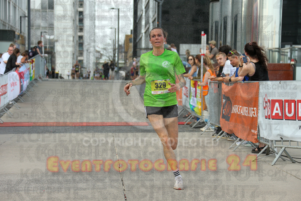 250920_1516_EX1_8707 | Sportfotografie im Rhein-Sieg Kreis, Köln, Bonn, NRW, Rheinland Pfalz, Hessen, etc. Unser Tätigkeitsfeld umfasst den Laufsport vom Volkslauf über den Marathon, Duathlon, Triathon bis zum Ultralauf wie Kölnpfad Ultra oder Schindertrail.