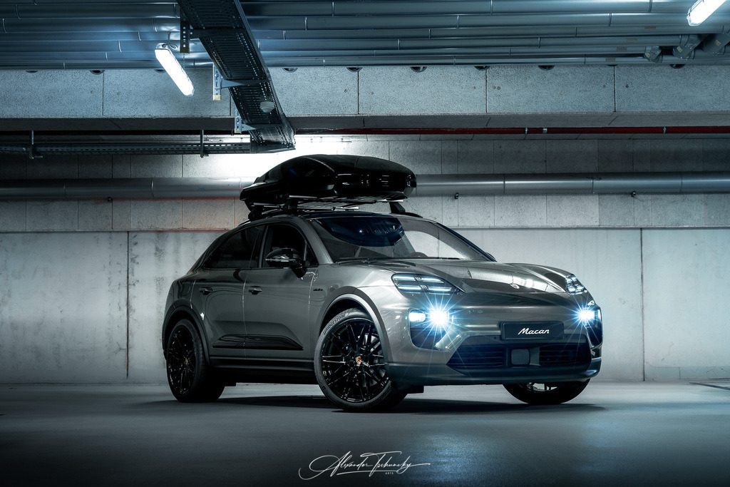 R6AT6692 _Alexander Tschuncky | Entdecken Sie die faszinierende Welt von Alexander Tschuncky Arts: Kreative Fotografie, atemberaubende Automobilkunst und hochwertiger Bilderdruck. Lassen Sie sich inspirieren! - Realisiert mit Pictrs.com