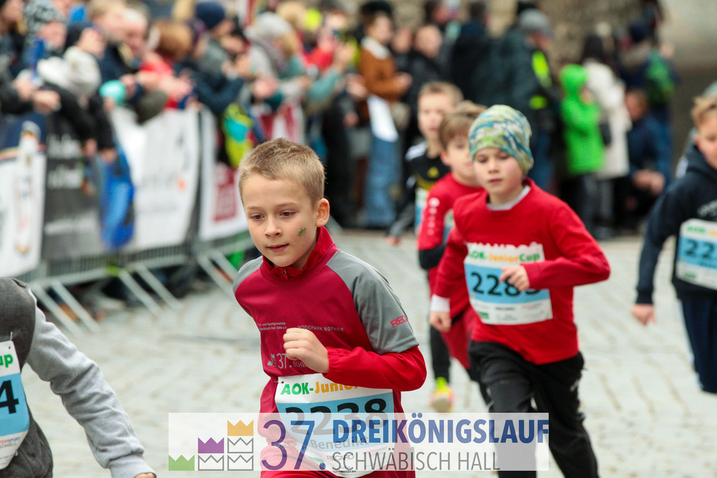 AOK JuniorCup 400m | 3Koenigslauf 2023 - Realisiert mit Pictrs.com