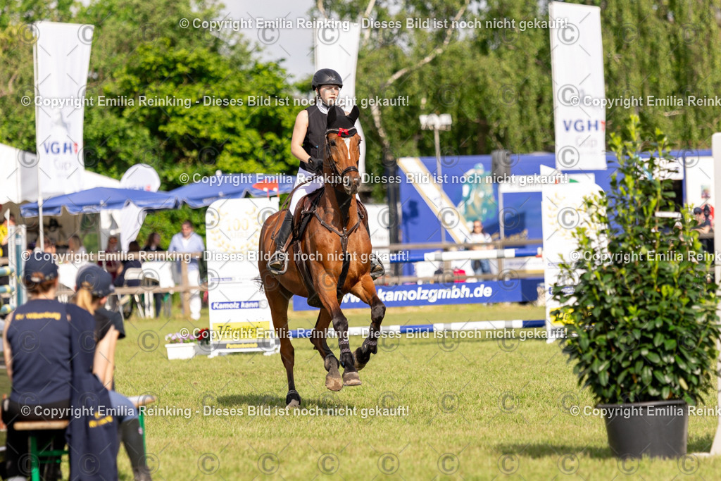 CL5A6373 | Emilia Reinking Fotografie - Realisiert mit Pictrs.com