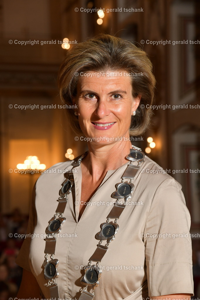 DSC_4022 | Wählen Sie hier bitte Ihr bestes Foto aus, mit diesem Bild wird Ihr Set produziert. Sollten Sie kein Bild wählen oder mehrere suchen wir das Beste aus!