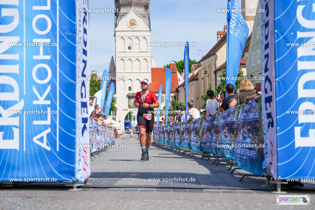 DSC05331 | Stadttriathlon Erding 2025. #yourpictrs #sportshot_your_pictrs @Sportshotphotography #stadttriathlonerding Copyright: www.sportshot.de