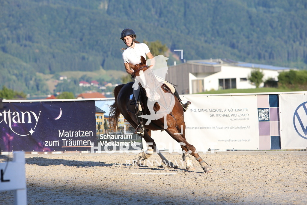 DL2Q8612 | Willkommen bei Brunnmayr - Design & Fotografie – Ihrem Spezialisten für Reitturniere und Pferdeveranstaltungen in Oberösterreich, Salzburg und Bayern! Seit über 17 Jahren sind wir leidenschaftlich dabei.