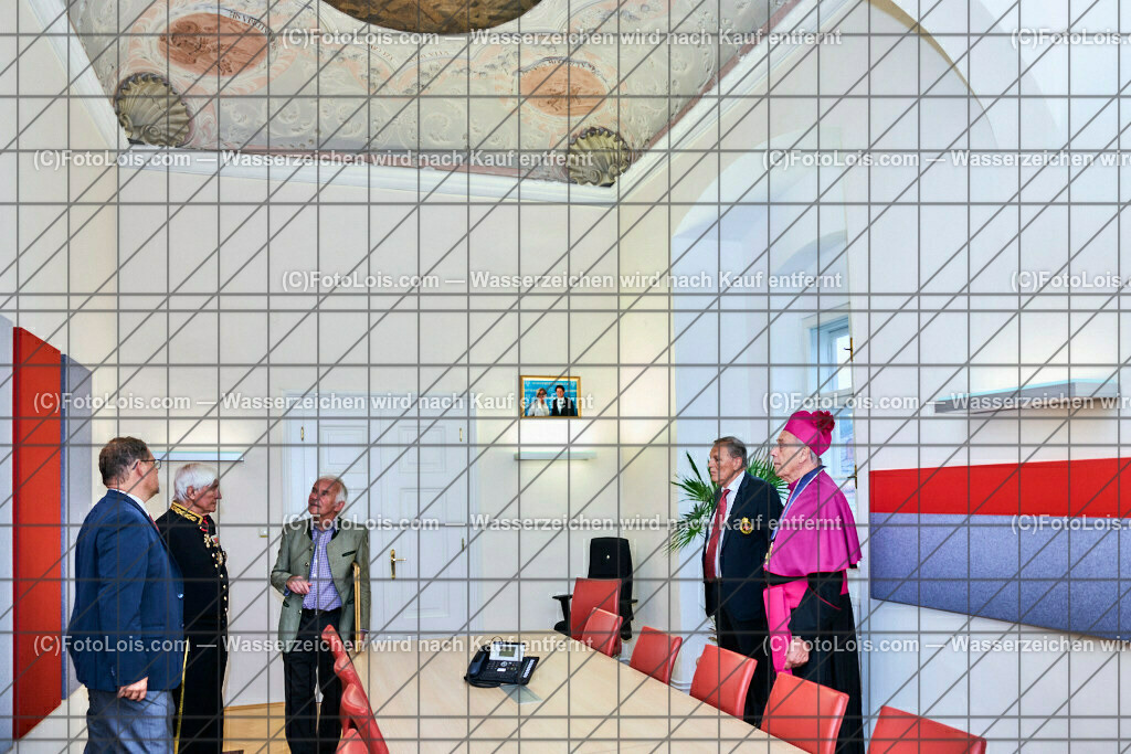 ALP3656_Jeanne de Ferrette_Schloss Scheibbs_Spuren von Johanna | (C)FotoLois.com, Alois Spandl, 700stes Hochzeitsjubiläum - Albrecht II. mit Johanna von Pfirt in Thann (FR) im März 2024. Empfang des Organistionskommitees aus der Region Ferrette (Pfirt)/Thann aus dem Elsass mit Empfang durch die Stadtgemeinde und Bezirkshauptmannschaft Scheibbs im Schloss Scheibbs und anschließender Kranzniederlegung in der Kartausenkirche über der Krypta des Gründerehepaares durch Mitglieder des Templer Ordens im Beisein von Mitgliedern der Goldhaubengruppen, Fr 22. September 2023.