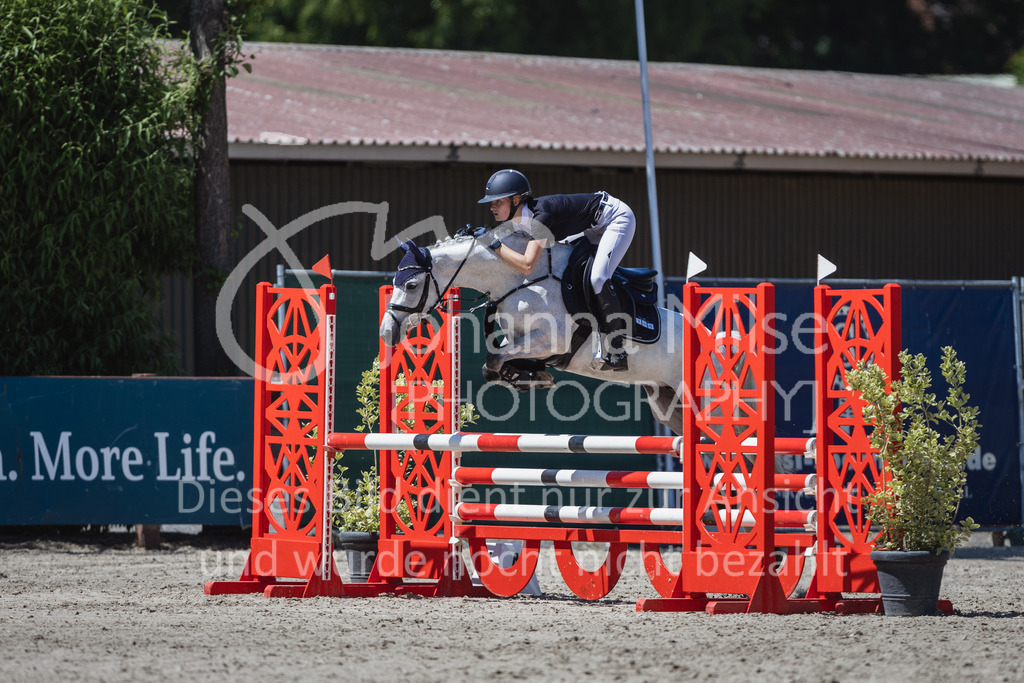 230610_Mühlen_Quali5j-911 | Deine schönsten Turniermomente als professionelle Fotos! Entdecke hochwertige Pferdesport-Fotografie im Online-Shop. Jetzt Fotos finden & bestellen!