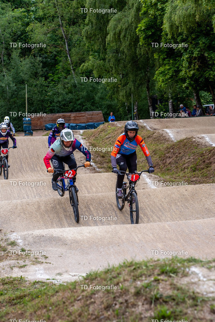 BayBMX2026-05428 | Fotogalerie von Thomas Dettweiler mit Eventbildern und lizenzfreien Fotos. Perfekt als Wandbild, für Büro, Website oder private Nutzung. - Realisiert mit Pictrs.com