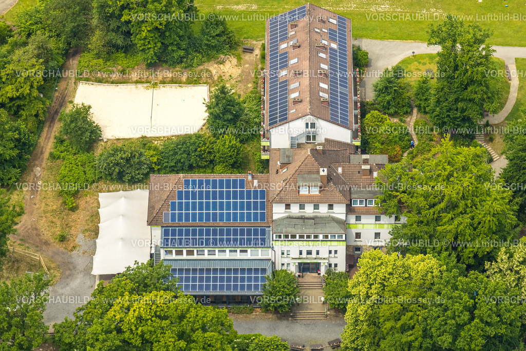 Hattingen250517266-2 | Luftbild, Haus Friede Tagungshaus Schreppingshöhe, Dach mit Solarpaneelen, Hattingen, Ruhrgebiet, Nordrhein-Westfalen, Deutschland