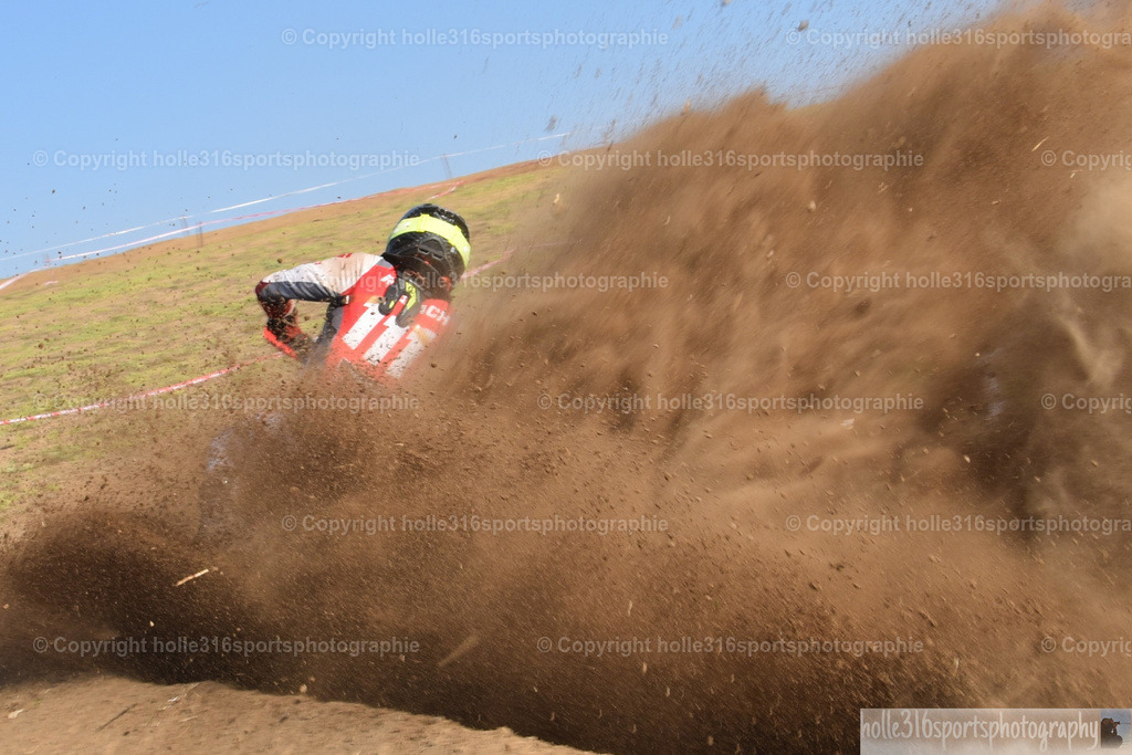 DSC_0369 | Sportfotografie , Motorsport, Motoross, Reitsport, Mointainbike, Enduro,
Landschaft , Outdoor, Eventfotografie, Landschaft, Bilder online bestellen - Realisiert mit Pictrs.com